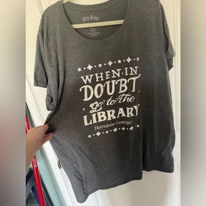 Torrid Size 4 Harry Potter To the Library Tee